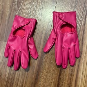 Girls warm gloves size 3T-4T